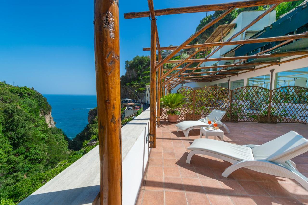 Hotel La Pergola Amalfi Exterior foto
