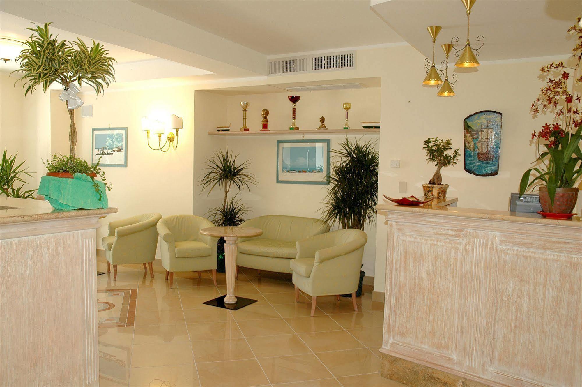 Hotel La Pergola Amalfi Exterior foto